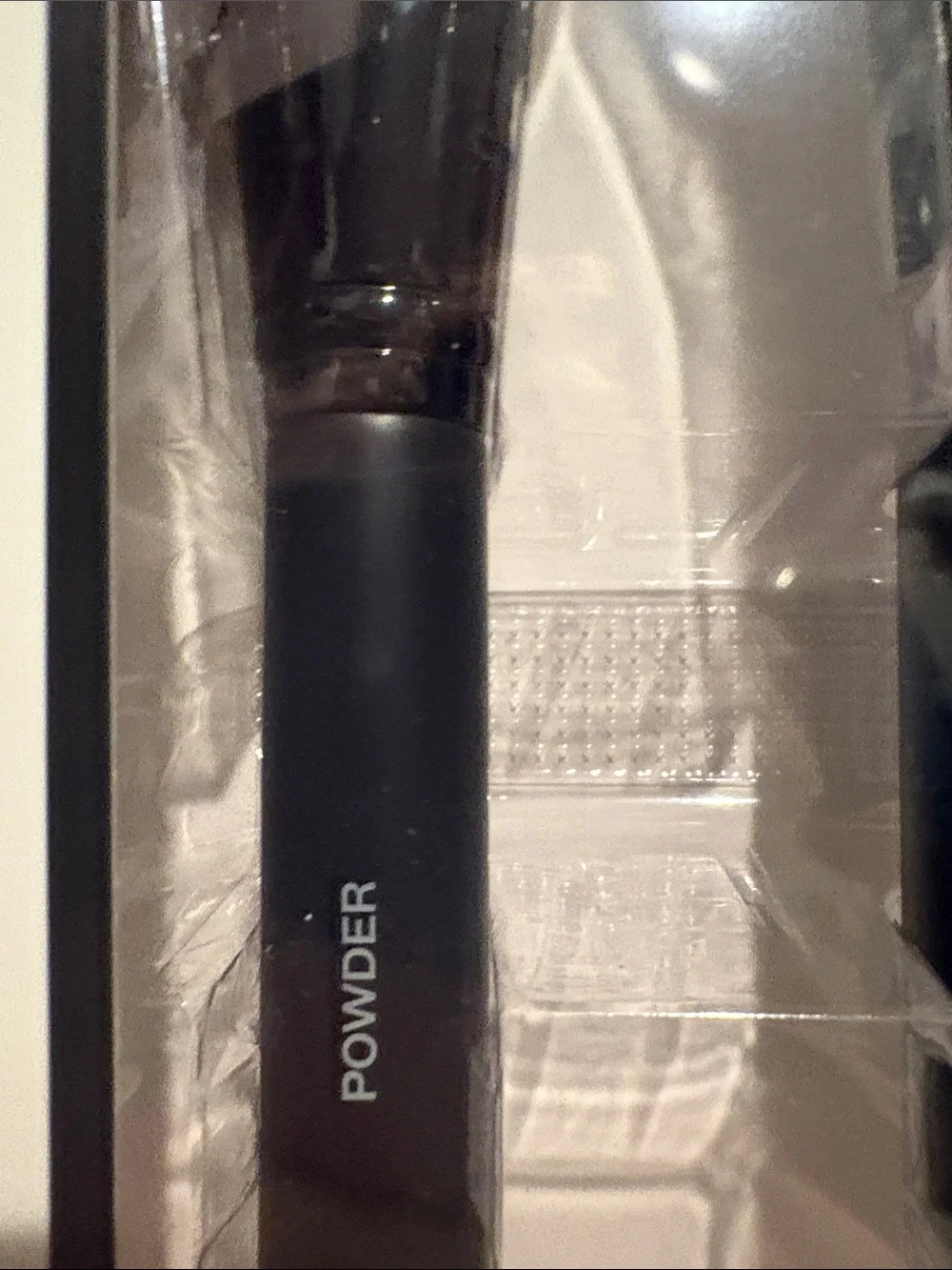 FREE In bundle NWT 3 Piece Women Makeup Brush Set in Black & White